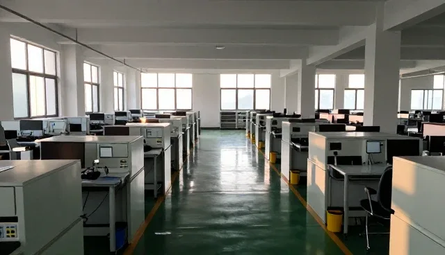 专业团队保障设备运行稳定性